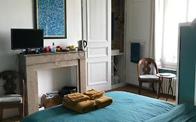Chambre cosy dans maison de maître